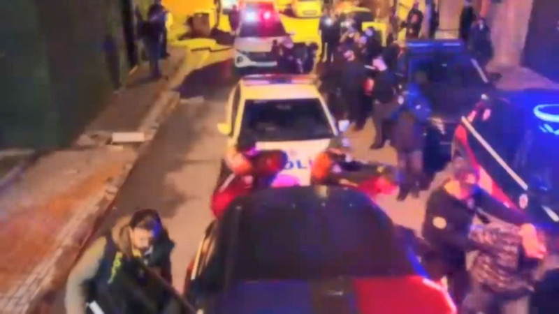 Uyuşturucu operasyonunda ortaya çıktı! Sokağı izlemek için sistem kurmuşlar - Resim: 4