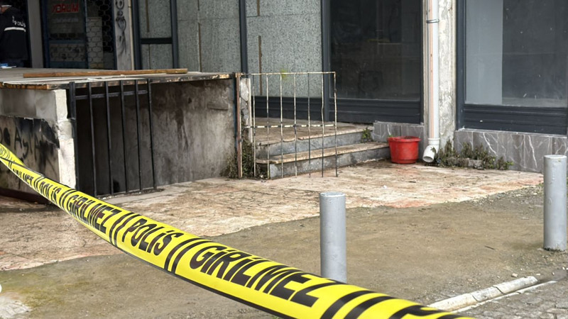 Düzce'de şüpheli ölüm! Pasaj bodrumunda bulundu - Resim: 4