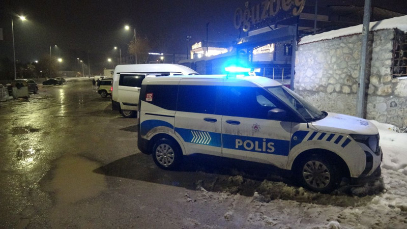 Nişan eğlencesi kabusa döndü! 46 kişi zehirlendi: Ambulanslar peş peşe gitti - Resim: 3