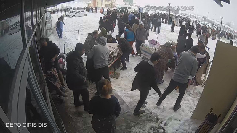 Hafızalardan silinmeyen acı: Asrın felaketinin yeni görüntüleri ortaya çıktı! - Resim: 3