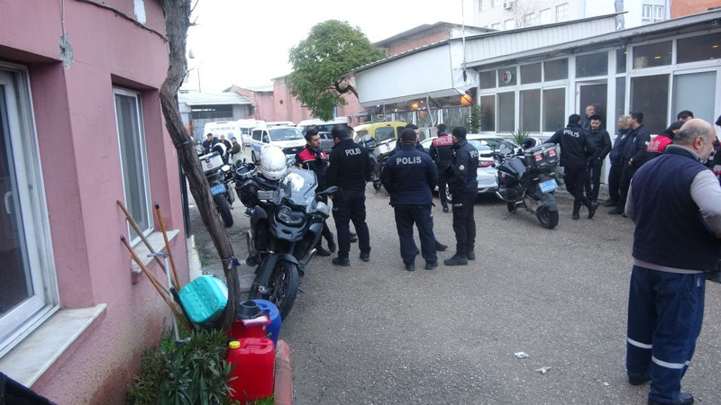 Eski iş yerini basıp dehşet saçtı! 4 kişiye kurşun yağdırdı... Özel harekat çatıda yakaladı - Resim: 3