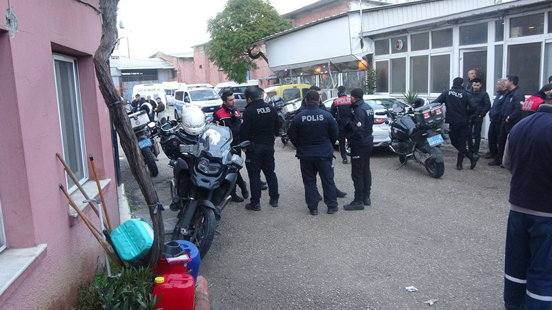 Eski iş yerini basıp dehşet saçtı! 4 kişiye kurşun yağdırdı... Özel harekat çatıda yakaladı - Resim: 4