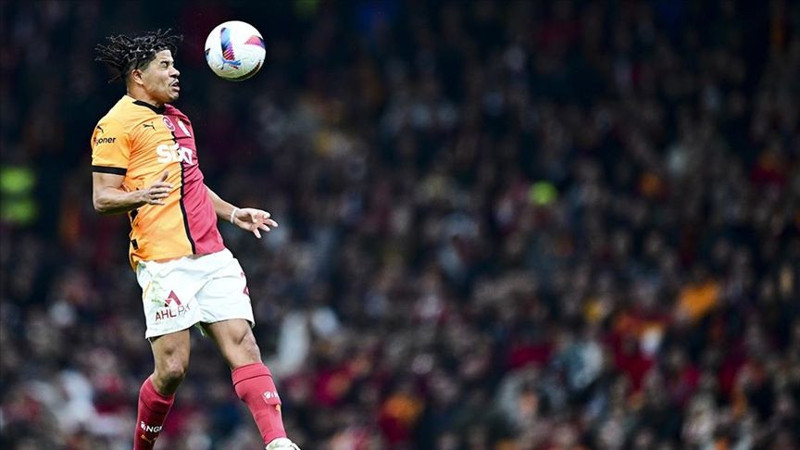 Osimhen için geldiler, başka Galatasaraylı yıldızı beğendiler! Taraftar çok kızacak - Resim: 20