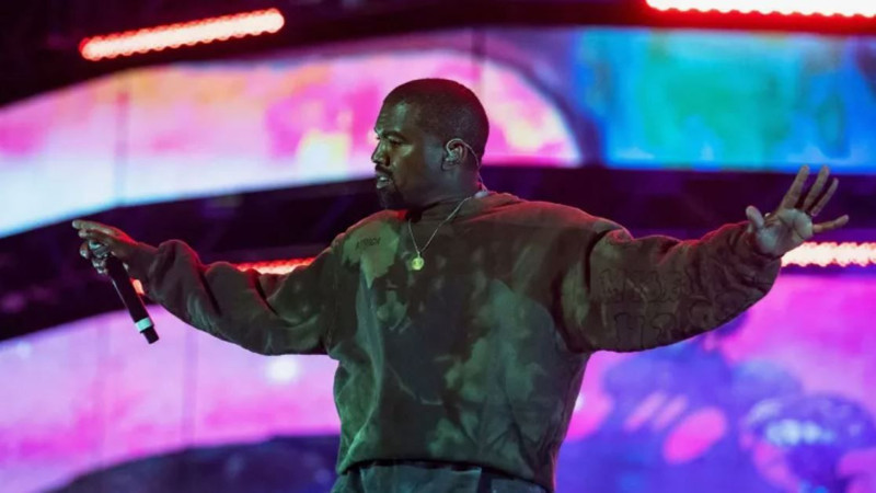 Rap müziğin tartışmalı ismi Kanye West İstanbul'a geliyor! 35 bin liralık biletler dakikalar içinde kapışıldı - Resim: 3