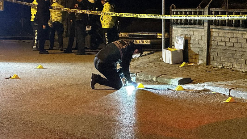 Aksiyon filmi gibi çatışma! Okul önünde vuruldu - Resim: 5