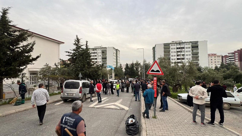 Okul saldırısında hayatını kaybeden Kerem'in halası sınıfta yaşananları anlattı: Yavrum en önde oturduğu için kaçamamış - Resim: 5