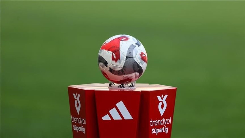 Süper Lig tarihinin en bomba transferi! O ismi görenler hiç şaşırmadı - Resim: 20