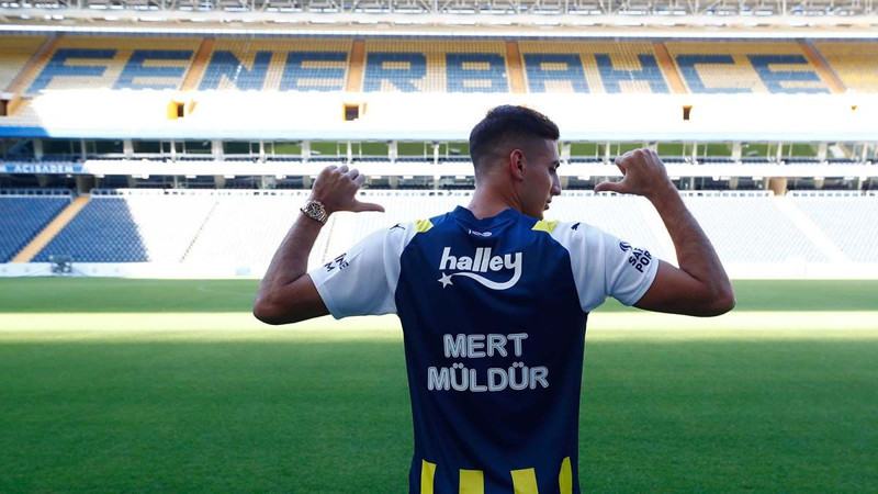 Fenerbahçe'de Aziz Yıldırım talimatı verdi! Gelince bu 5 ismi takımda görmek istemiyor - Resim: 11