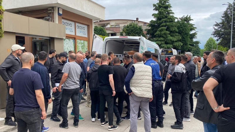 Ortağını öldürüp intihar etti: Katilin cebinden çıkan not kan dondurdu! - Resim: 3
