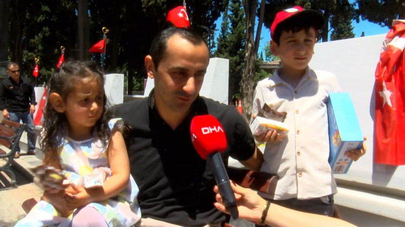 Kurban Bayramı’nda şehitlikte duygu dolu ziyaret! Hüzün ve gurur bir arada: Bizim bayramımız mahşere kaldı - Resim: 3