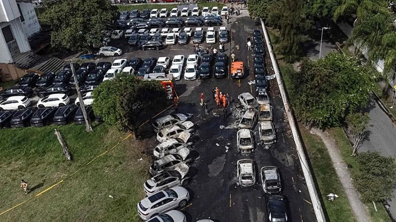 Gökyüzünde dehşet: İki helikopter havada çarpıştı! Dünyaca ünlü şarkıcı Oliver Tree hayatını kaybetti - Resim: 6