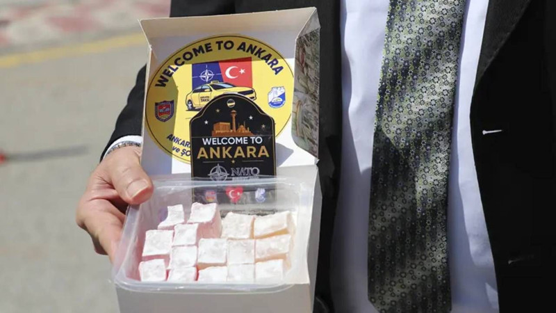 Taksicilerde NATO Zirvesi hazırlığı! Lokum ve kolonya ikram edecekler - Resim: 3