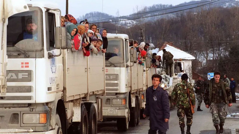 İnsanlık tarihinin kara lekesi: Srebrenitsa Soykırımı! Bir kasaba, binlerce hayat, tek bir utanç - Resim: 7