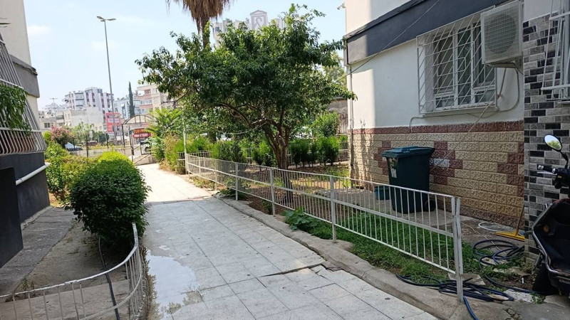 Çekiçle dövüp boğazını kesti! Saldırgan her yerde aranıyor - Resim: 3
