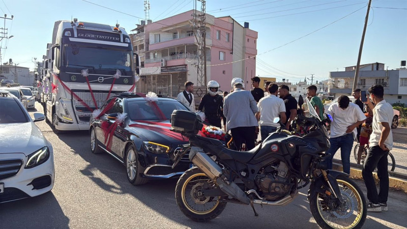 Hatay’da TIR'larla düğün konvoyu - Resim: 4