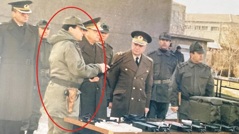 Uğur Mumcu suikastinde uzaktan kumandalı bomba detayı! Olay yerindeki tek MİT'çi anlattı: Polislere verdim ama... - Resim: 10