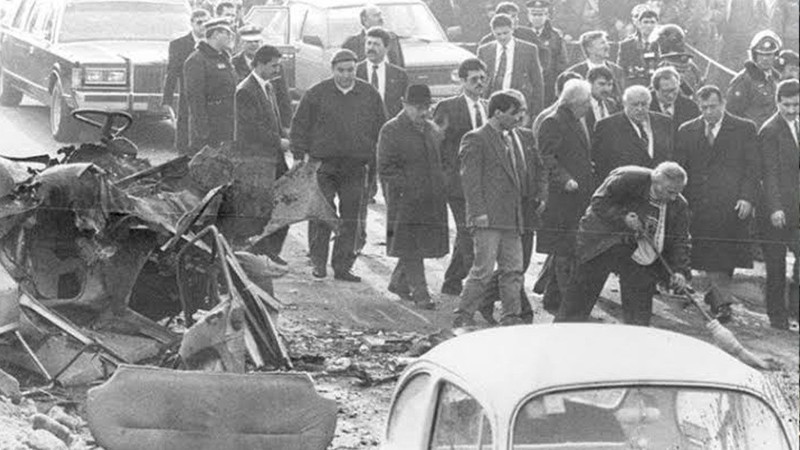 Uğur Mumcu suikastinde uzaktan kumandalı bomba detayı! Olay yerindeki tek MİT'çi anlattı: Polislere verdim ama... - Resim: 8
