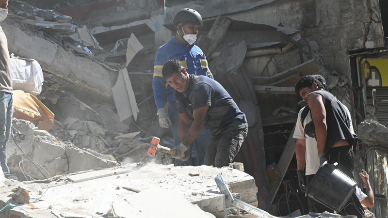 Kolombiya'da adeta kıyamet koptu! 7.4'lük deprem şehri yerle bir etti: Yüzlerce ölü, 700'den fazla yaralı! Dehşet veren anlar kamerada - Resim: 3