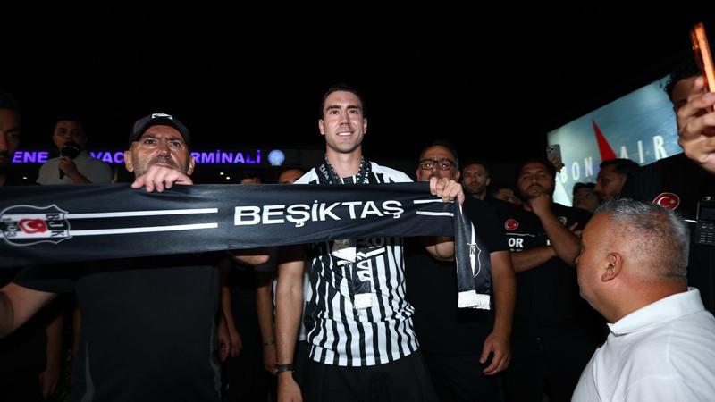 Beşiktaş'ın Dusan Vlahovic transferi İtalya'yı salladı: Onu zirveye çıkaracak - Resim: 5