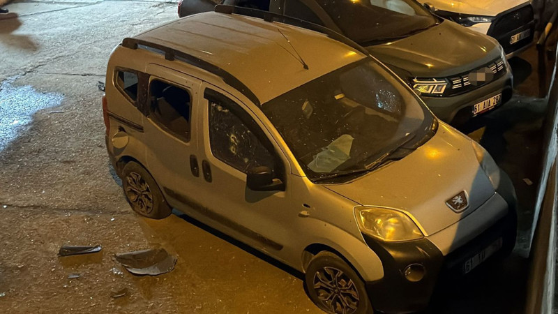 Trabzon'da emniyet bahçesine İHA düştü! Vali Şahin'den açıklama: "Araçlarda hasar oluştu" - Resim: 5
