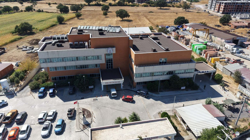 Kalp krizi geçirmişti! Cem Yılmaz'a ilk müdahaleyi yapan doktoru o anları anlattı - Resim: 2
