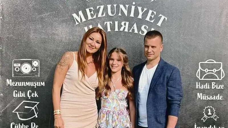 Pınar Altuğ ve Yağmur Atacan'dan duygusal paylaşım! Kızları Su Atacan: 6 bavulla evden ayrıldı: Yolun açık olsun kızım... - Resim: 6