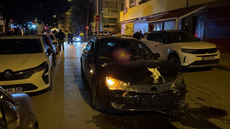Yan sokaktan hızla çıktı, ortalık savaş alanına döndü! Çok sayıda yaralı var - Resim: 2