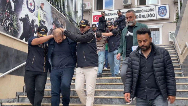 Üsküdar’da 15,5 milyonluk vurgun! 79 yaşındaki adamın serveti buhar oldu: Akılalmaz oyunu kameralar kaydetti - Resim: 2