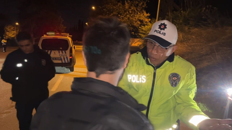Alkollü sürücüden polise ilginç itiraz! Çileden çıkardı: Denetimi beden diliyle tek tek anlattı - Resim: 4