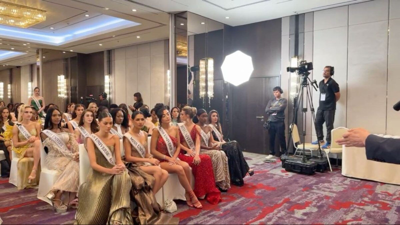 Güzellik yarışmasında büyük skandal! Miss Universe yarışmacıları salonu terk etti - Resim: 1