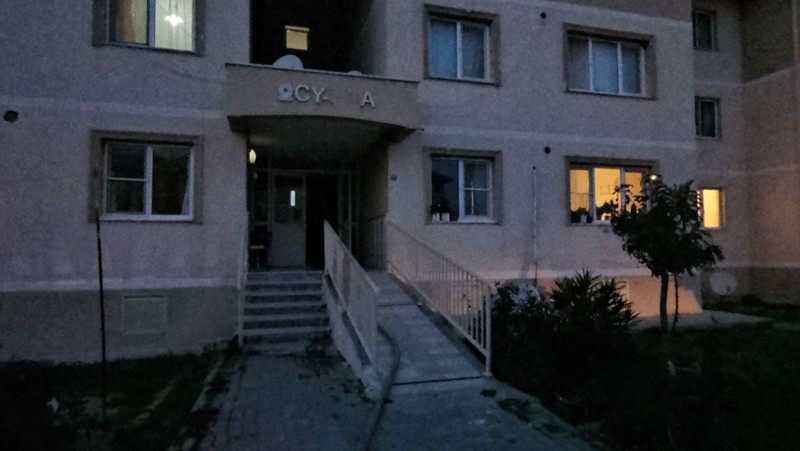 Apartman koridorunda vahşet! Önce yaşlı kadını öldürdü sonra kendi kafasına sıktı - Resim: 4