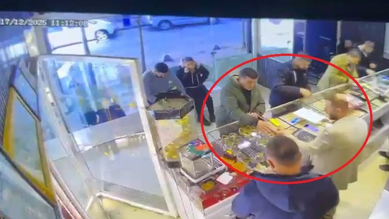 2 çocuk annesi Gülhan'ı altınları için öldürmüşlerdi! Katil komşunun kuyumcudaki görüntüleri ortaya çıktı - Resim: 6