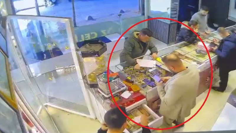 2 çocuk annesi Gülhan'ı altınları için öldürmüşlerdi! Katil komşunun kuyumcudaki görüntüleri ortaya çıktı - Resim: 3