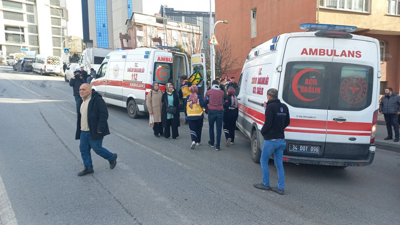 Bağcılar'da çekici dehşet saçtı! Yaralılar var - Resim: 4