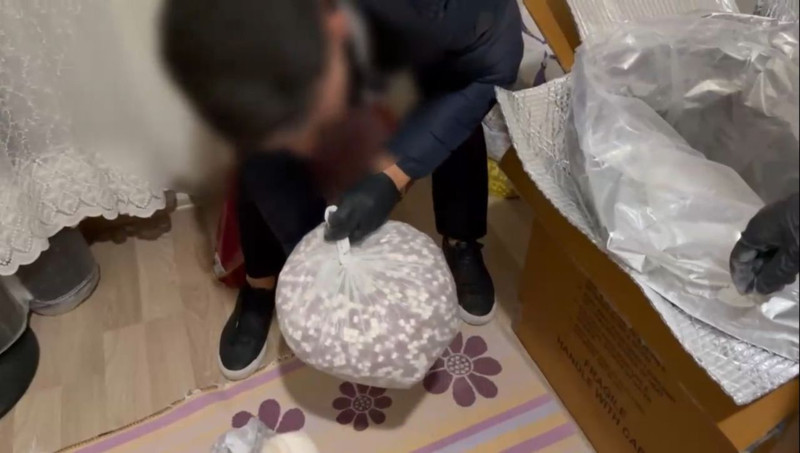 Eşinin işlerini yürüttüğü ortaya çıktı! Operasyonda ele geçirilenler pes dedirtti - Resim: 7