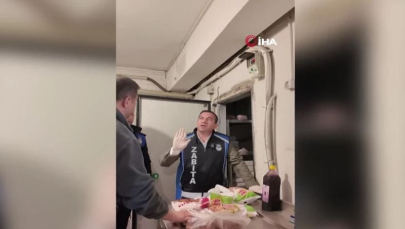 Hatay'da börekçide skandal! Deposundaki ürün 'pes' dedirtti... - Resim: 3