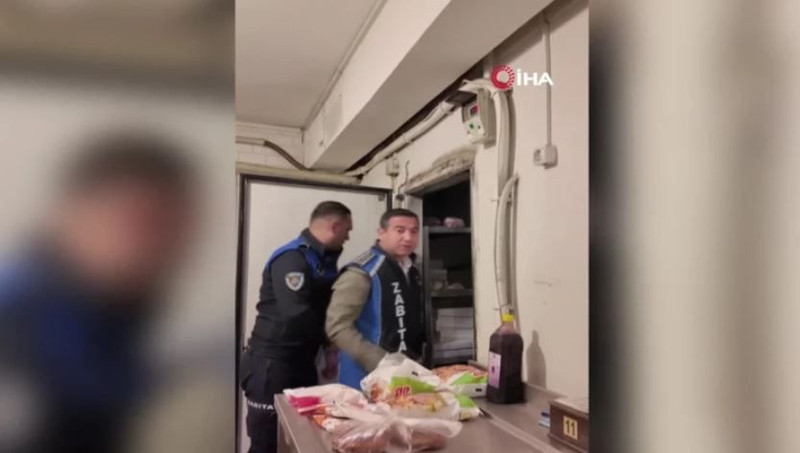 Hatay'da börekçide skandal! Deposundaki ürün 'pes' dedirtti... - Resim: 4