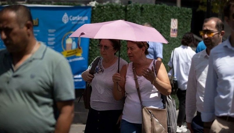 Kavurucu sıcaklar geri dönüyor! 10 derece birden artacak! 30 Ağustos 2023 Çarşamba günü hangi ilde hava nasıl olacak? İşte il il hava durumu raporu... - Resim: 7