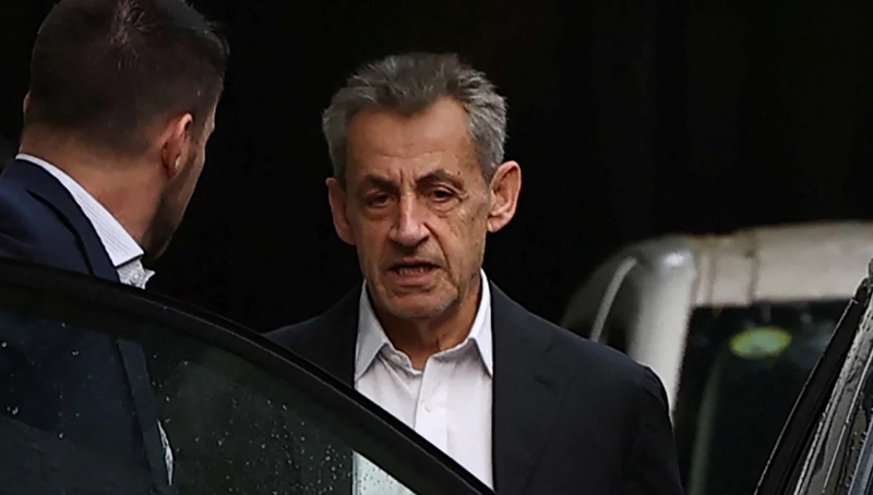AB tarihinde bir ilk! Fransa eski Cumhurbaşkanı Sarkozy cezaevine girdi - Resim: 4