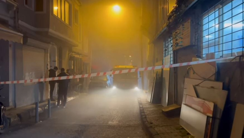 Oyuncu Ufuk Özkan'ın kardeşi Umut Özkan'ın sokağında yangın faciası! "Son anda evden çıkabildik" - Resim: 4