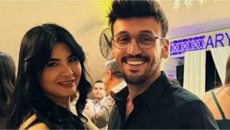 Evlilik teklifinin ardından ilişkisi bitti! Fenomen gelin adayı Hanife'den bikinili paylaşımla gönderme - Resim: 4