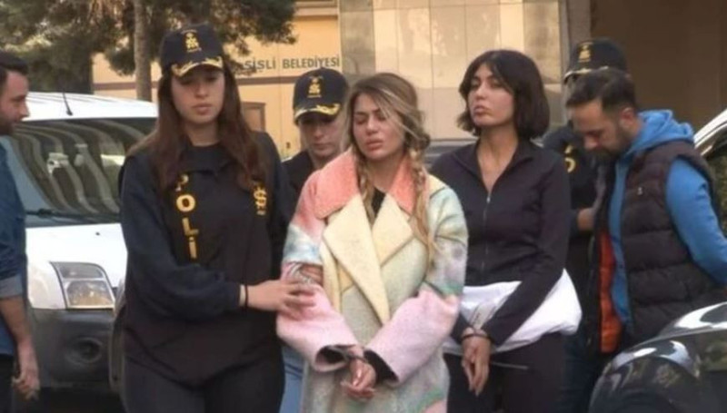 Bahar Candan "Ablam ölüyor" demişti! Nihal Candan’ın yoğun bakımdan görüntüsü ortaya çıktı! 29 kiloya düşmüş - Resim: 1