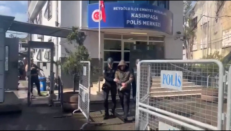 Torreira’ya saldırı anı kamerada! Saldırganın tehdit mesajları ortaya çıktı: Onu öldüreceğim - Resim: 3