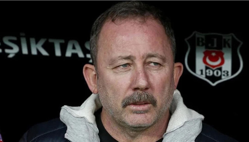 Beşiktaş'ın teknik patronu Sergen Yalçın gecelerde yakalandı! Yanındaki kadın da çok geçmeden ortaya çıktı - Resim: 1