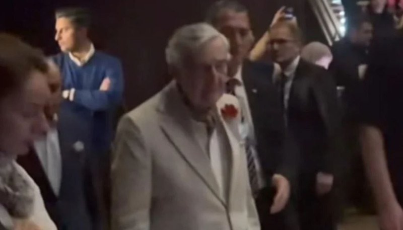 Apar topar hastaneye kaldırılmıştı! Rahmi Koç'tan Müjdat Gezen'e destek - Resim: 4