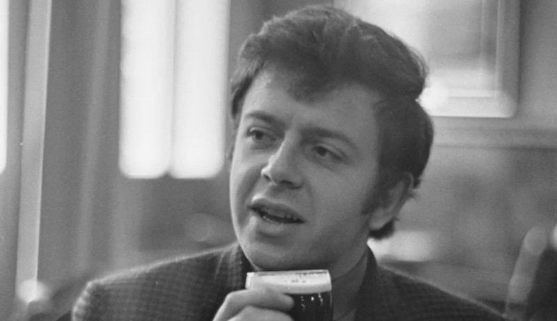 Ünlü oyuncudan acı haber! Hayatını kaybetti - Resim: 4