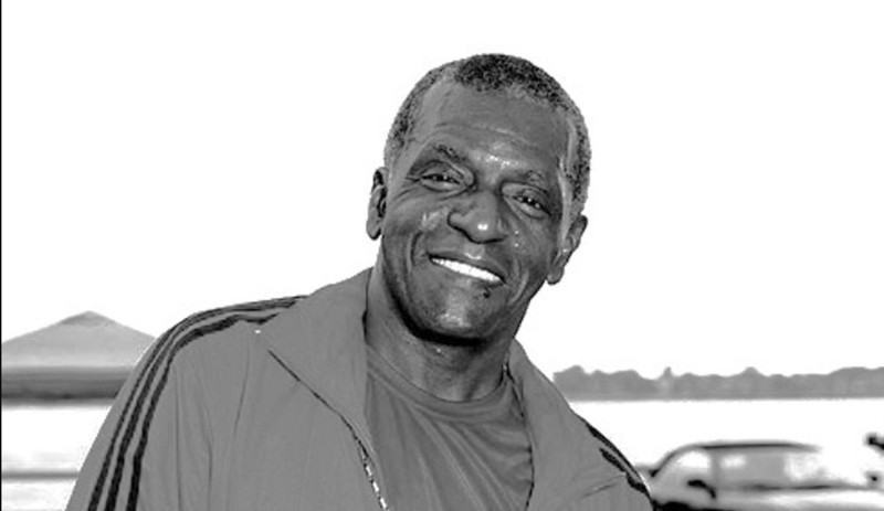 Bir döneme damgasını vurmuştu! Ünlü şarkıcı hayatını kaybetti - Resim: 6