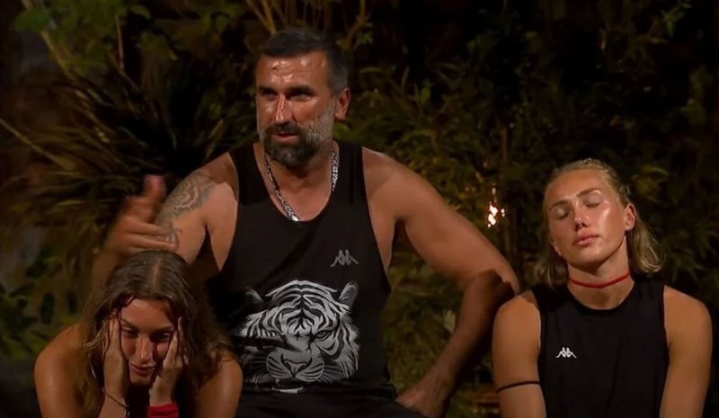 Survivor'da ikinci hırsızlık vakası daha! Adaya yiyecek gömen o ismi Acun Ilıcalı açıkladı - Resim: 5