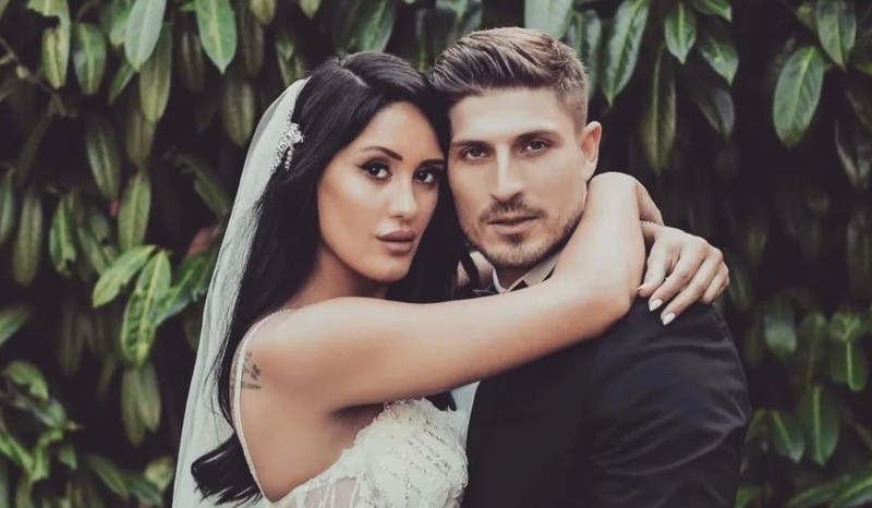 Anne olmak için gün sayıyor! Survivor Sahra Işık hamilelikte kaç kilo aldığını açıkladı! Karnı burnunda pozlarına beğeni yağdı - Resim: 2
