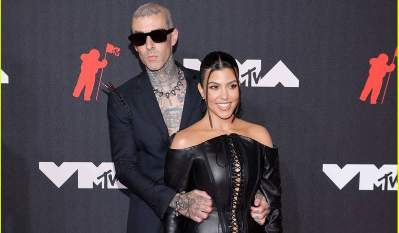 15 yaşındaki oğlunun baba olduğu söyleniyordu! Kourtney Kardashian sessizliğini bozdu - Resim: 6
